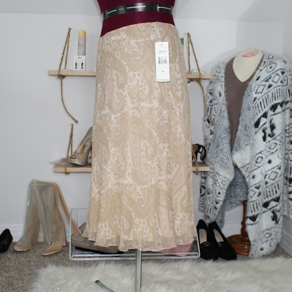 Lauren Ralph Lauren Dresses & Skirts - Luaren ralph lauren skirt
